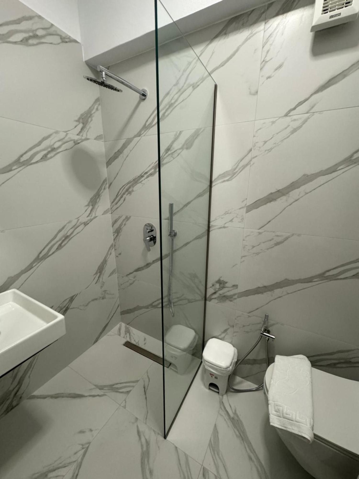 Meraki Hotel Sarandë 외부 사진
